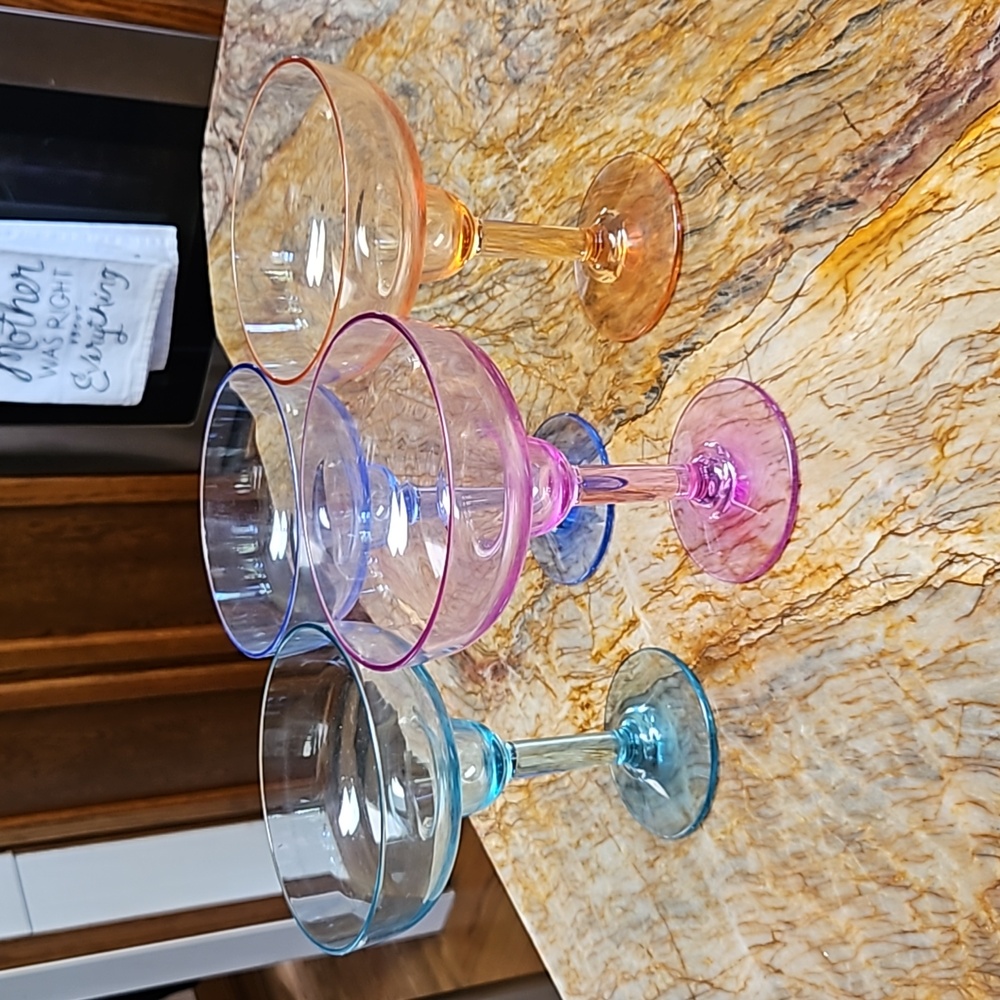 **SALE** Margarita Plastic Glasses